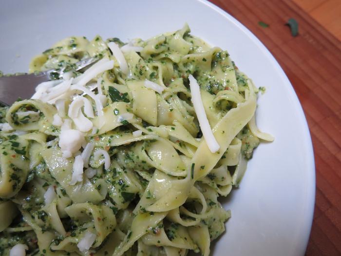 mmmm... Kale pesto! Delicious!